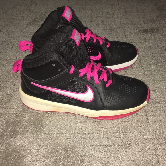 NIKE AIR BASKETBALL HIGHTOPS BLACK AND HOT PINK - Picture 1 of 4